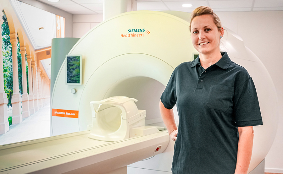 Hessing Hessing Kliniken nehmen KI-Ortho-MRT in Betrieb